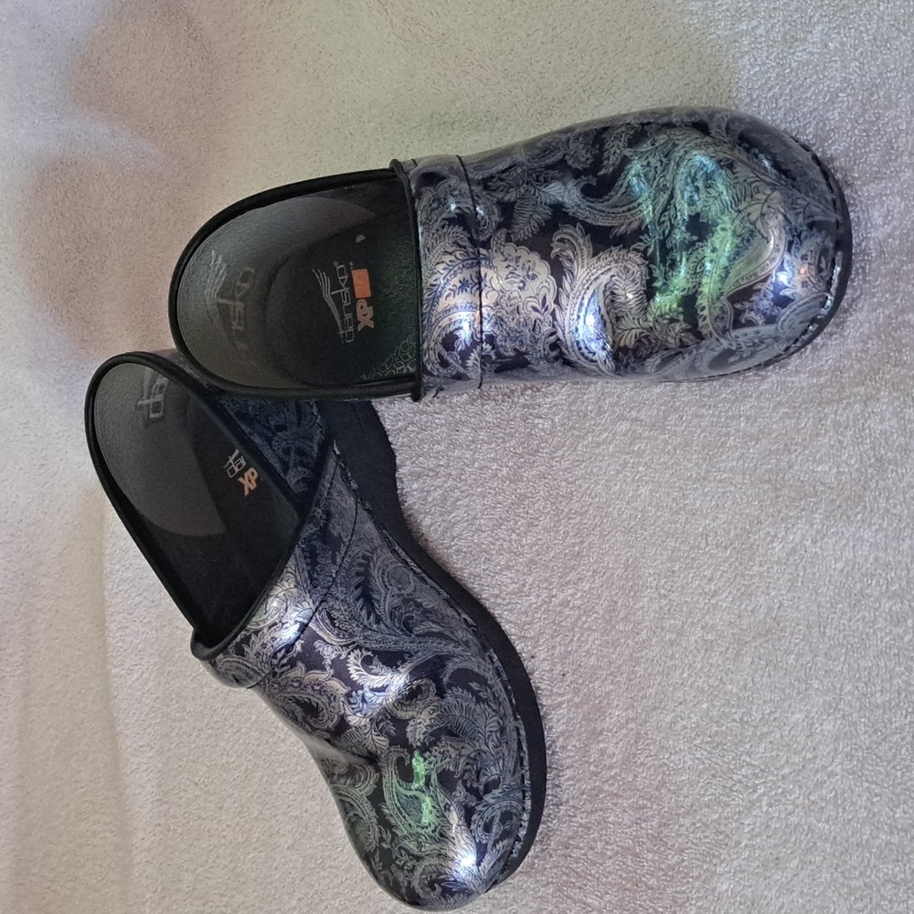 Dansko XP 2.0 Performance Clog